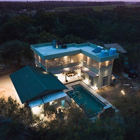 Forestville Yala Exteriér fotografie